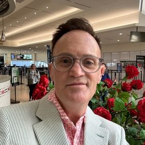 Meet your Posher, Eric